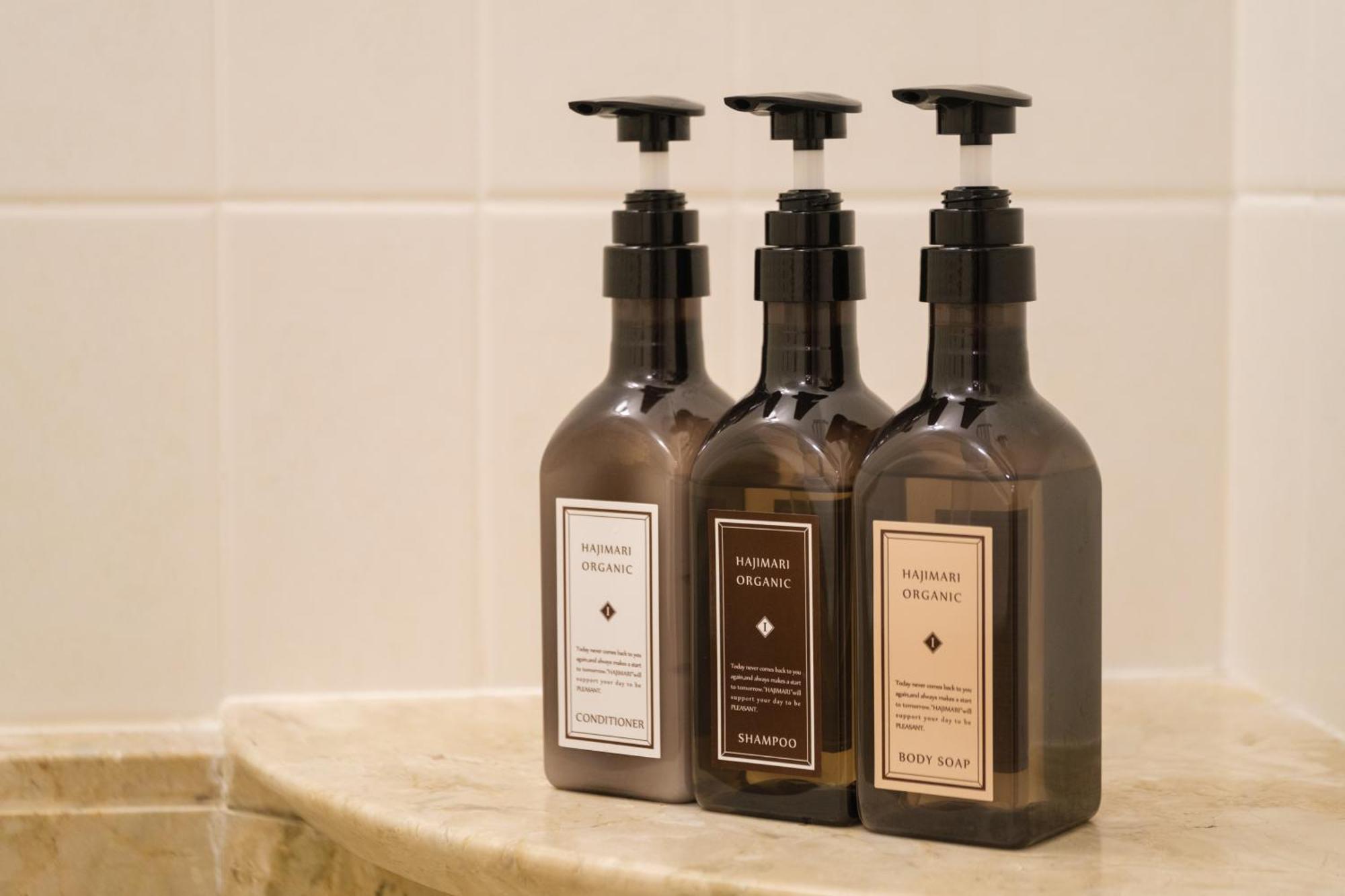 Kanazawa Tokyu Hotel Eksteriør billede Shampoo, conditioner and body wash